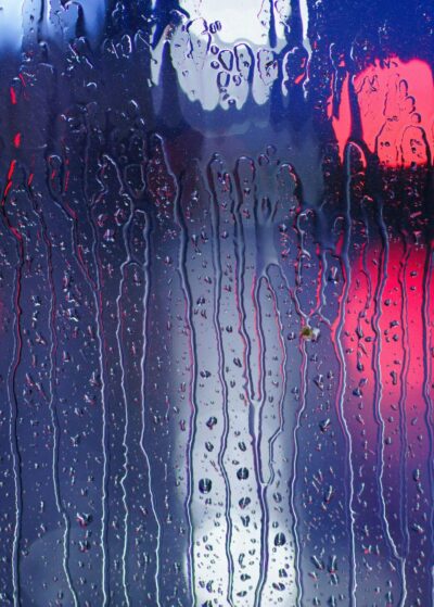 12-glass-rain-drops-photography